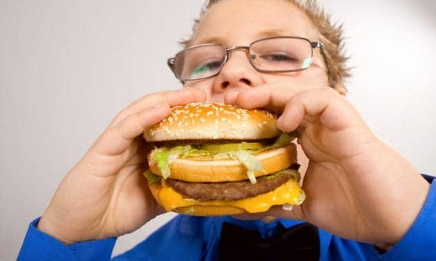 Sleep Deprivation Linked to Junk Food Cravings