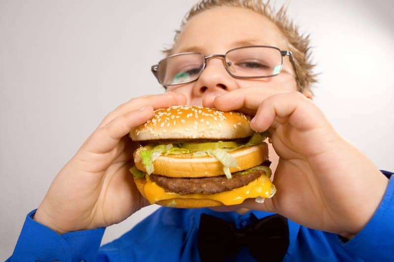 Sleep Deprivation Linked to Junk Food Cravings