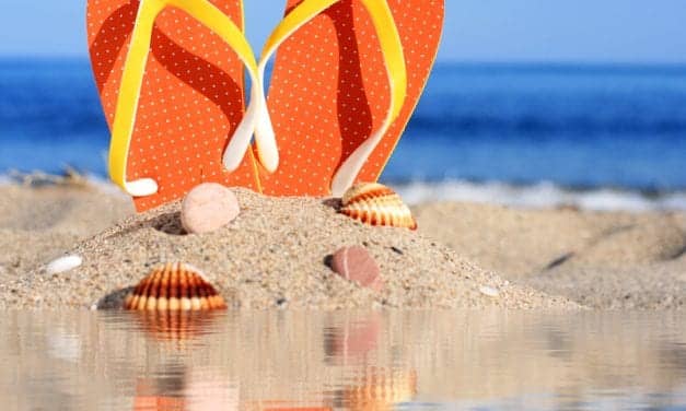 Summer Affects Sleep Patterns of Some Americans