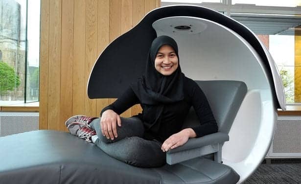 Manchester University Installs Futuristic Sleeping Pods at Library So Students Can Catch Up On Sleep