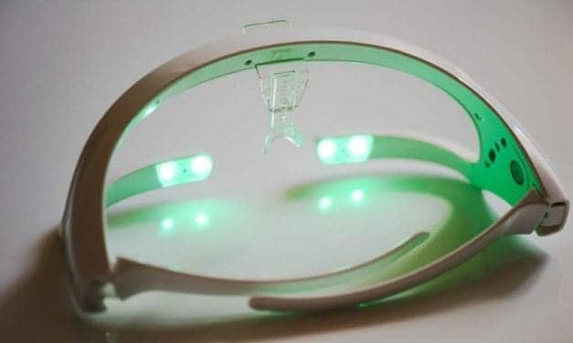 In Lung Cancer Survivors, Trying Light Therapy Eyeglasses to Cure Insomnia