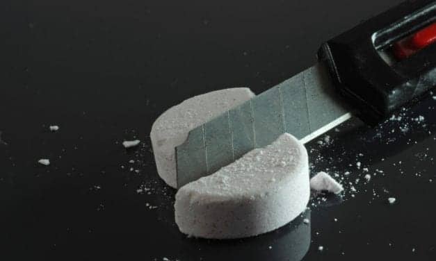 Smaller Doses, Placebos May Successfully Treat Insomnia Patients