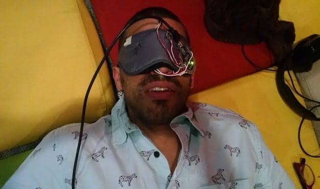 A Sleep Mask Lets You Master Your Dreams