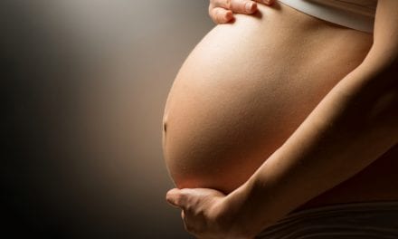 Both Short and Long Sleep Durations in Pregnancy Linked with Gestational Weight Gain