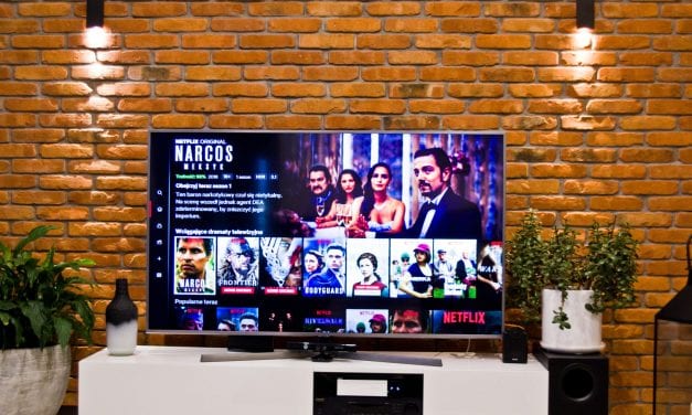 88% of US Adults Lose Sleep Due to Binge-watching