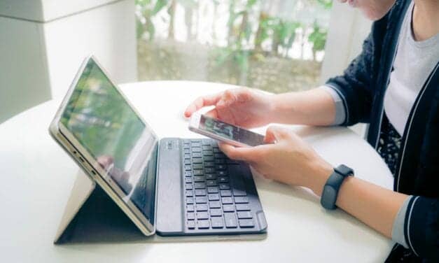 Pandemic Lockdowns Have Students Spending More Time on Their Phones—& Getting Worse Sleep
