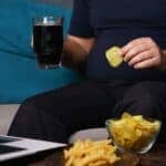 Sleeping Less Than 7 Hours Linked to Snacking More