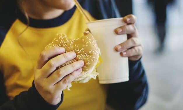 Sleep Deprived Teens Eat More Sugar, Study Finds
