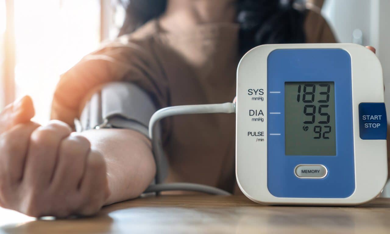 Excessive Daytime Sleepiness + Prolonged Sleep-Onset Latency Linked to Increased Hypertension Risk