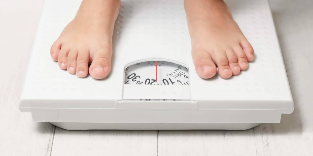 What Happens to BMI in Teens Who Don’t Get Enough Sleep? A New Study Weighs In