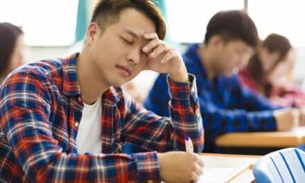 Early Classes Affect Students’ Sleep, But Do They Also Impact Grades?