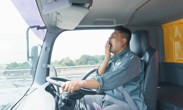 Dashcam Study Exposes Microsleep-related Behaviors in Truck Collisions