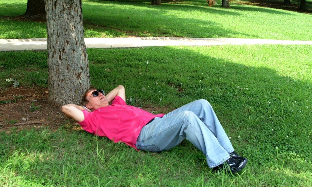 Could an Afternoon Nap Help Us Cope With Hotter Temperatures? It’s Worked for Australia’s First Nations People