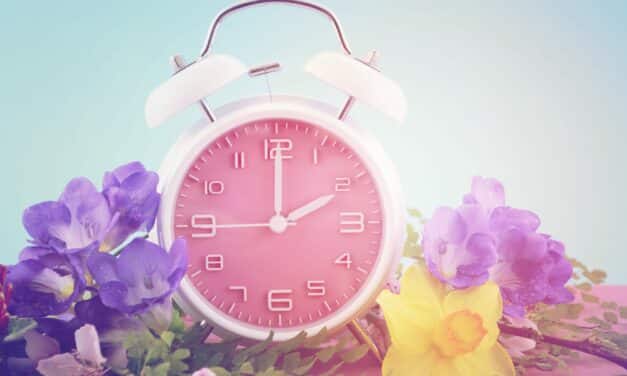 How to Prepare Your Body for the ‘Springing Forward’ Sleep Loss 