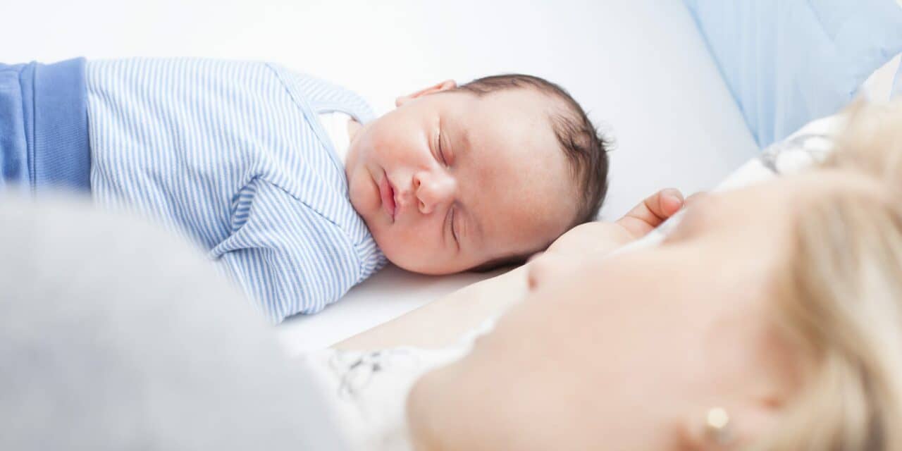 The Tragedy of Sudden Unexpected Infant Deaths – and How Bedsharing, Maternal Smoking and Stomach Sleeping All Contribute
