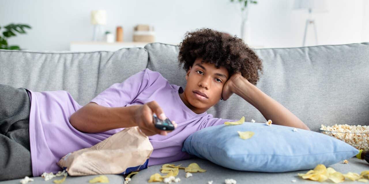 Later Sleep Schedules May Derail Teen Nutrition and Activity Levels