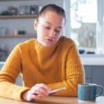 Expert Pushes Naps and Brain Games Over AI Reliance for Dementia Prevention