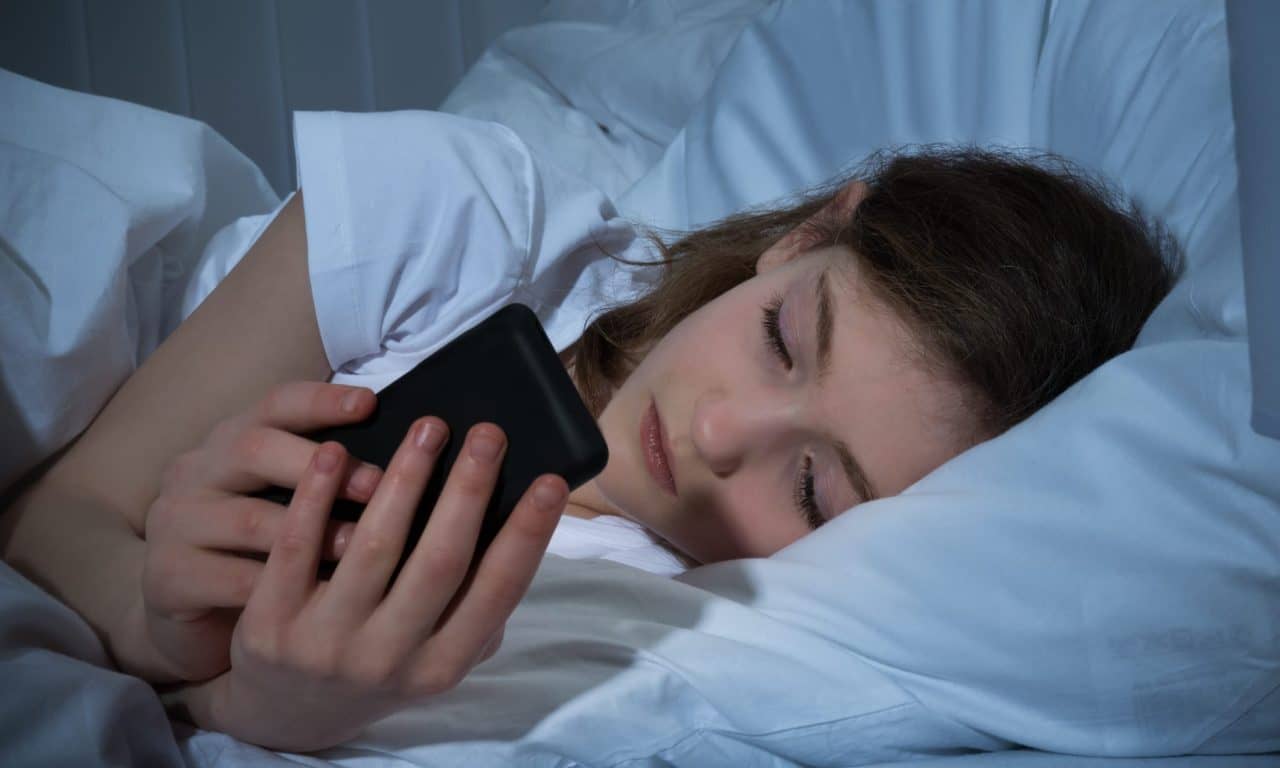 Nighttime Phone Use Linked to Less Sleep and More Stress, Especially in Cyberbullied Children