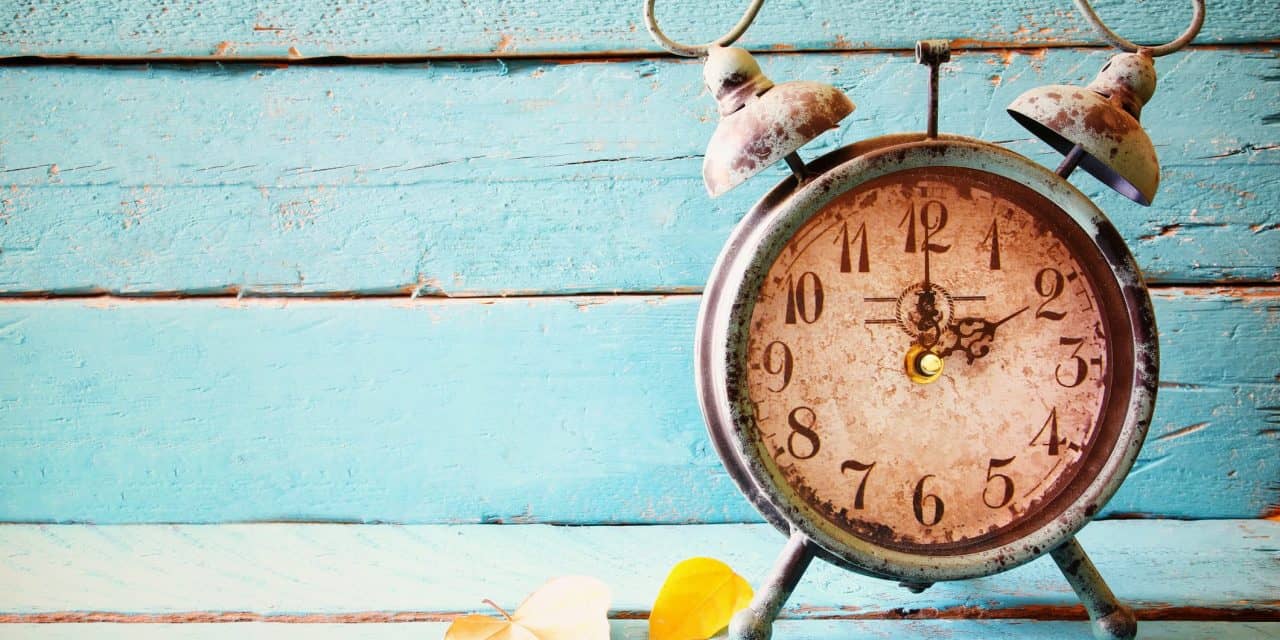 Sleep Experts Push for Permanent Standard Time as US Prepares to Fall Back