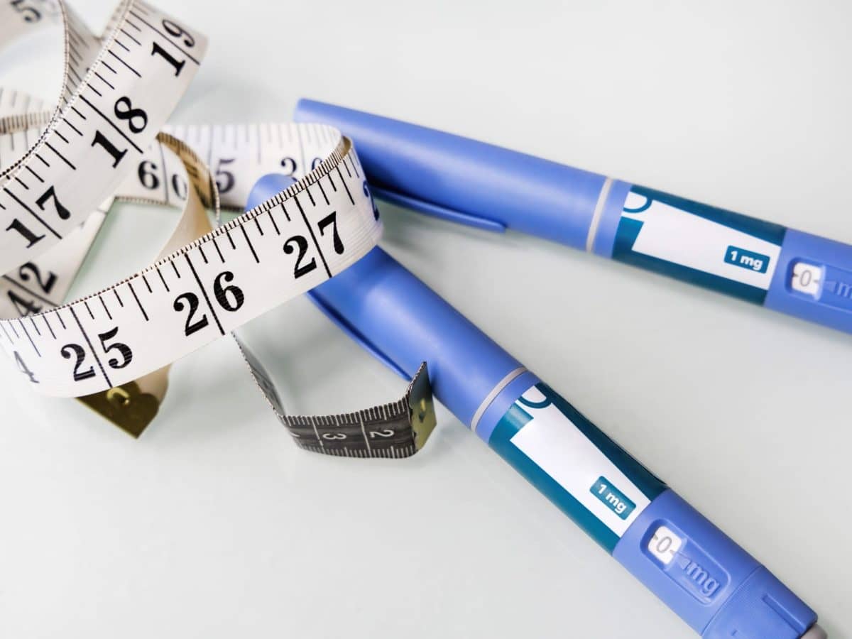 how to dose tirzepatide for weight loss Tirzepatide and Semaglutide key differences, weight loss results (2026)