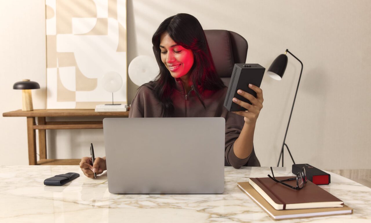 UAE Residents Embrace Red Light Therapy for Sleep and Skincare Concerns